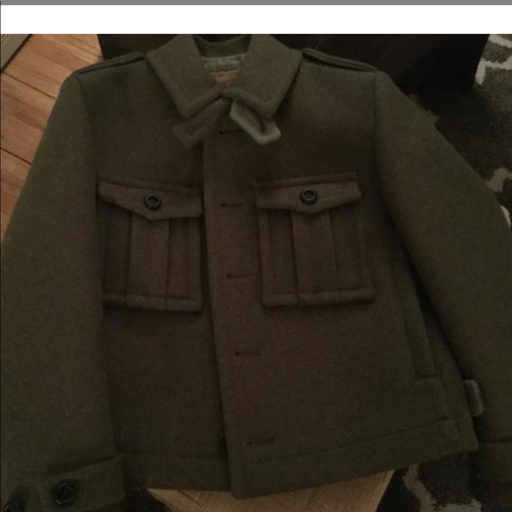 Brand New w/tags boys Burberry Coat size 8 Medium